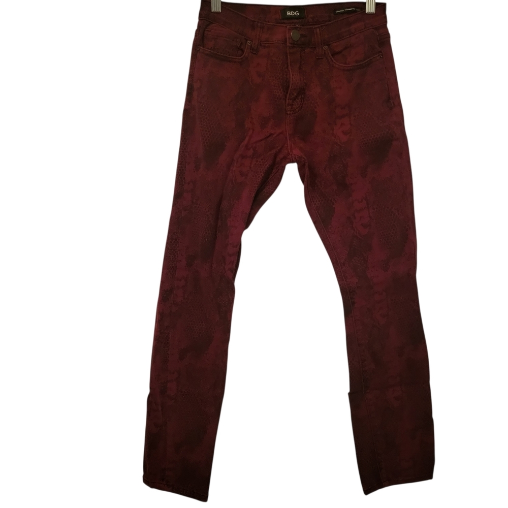 Urban Outfitters BDG High Rise Cigarette Ankle Jeans Magenta sz 27/30